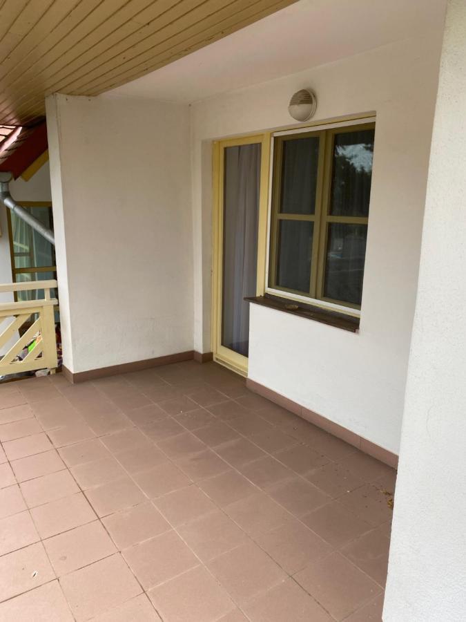 Global Apartmanhaz Vonyarcvashegy Buitenkant foto