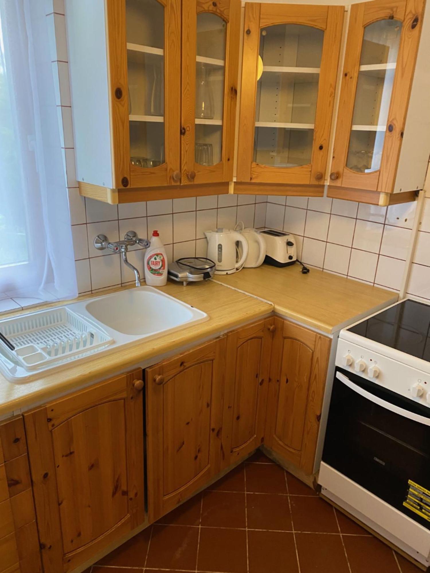 Global Apartmanhaz Vonyarcvashegy Buitenkant foto