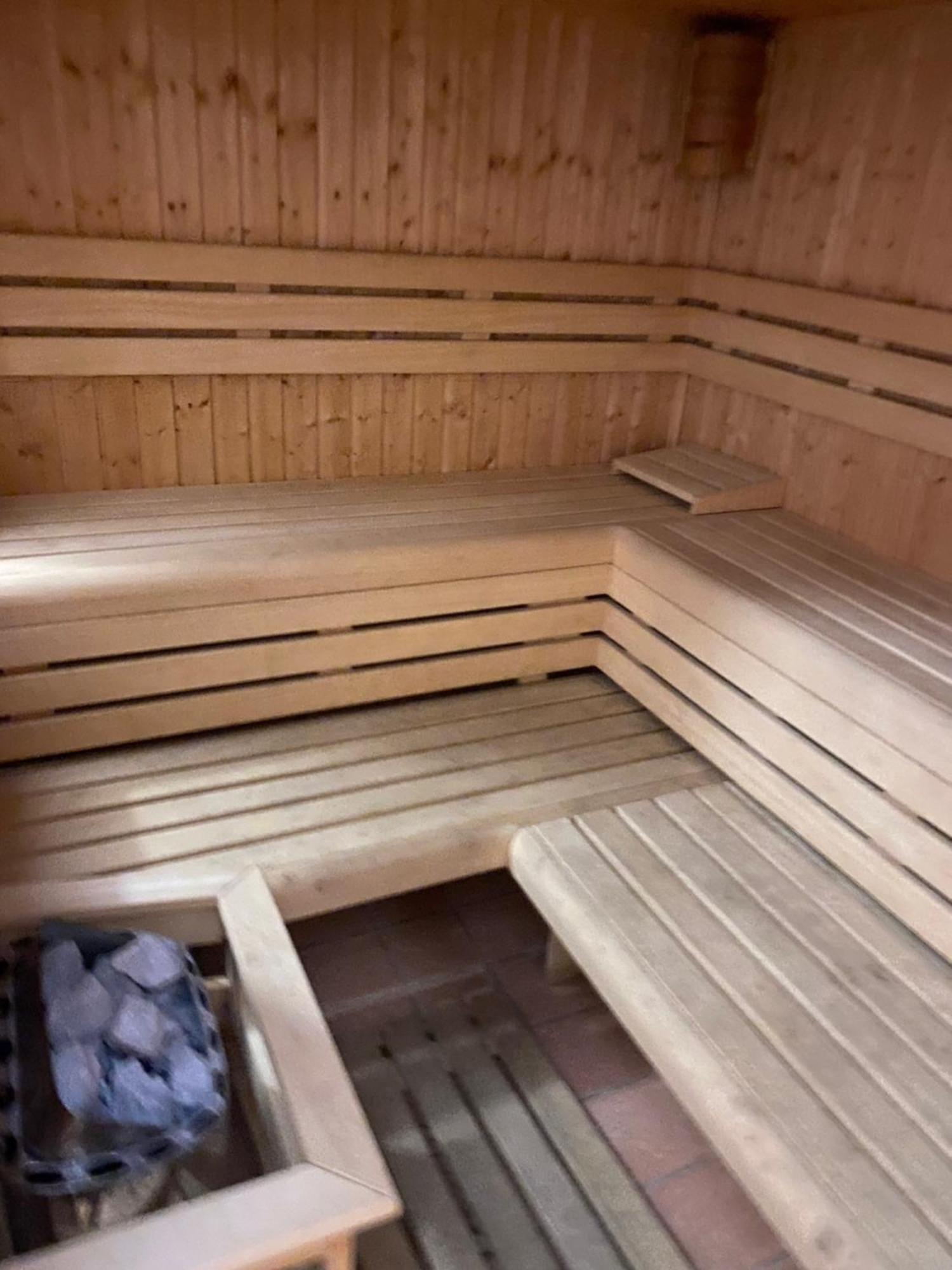Global Apartmanhaz Vonyarcvashegy Buitenkant foto